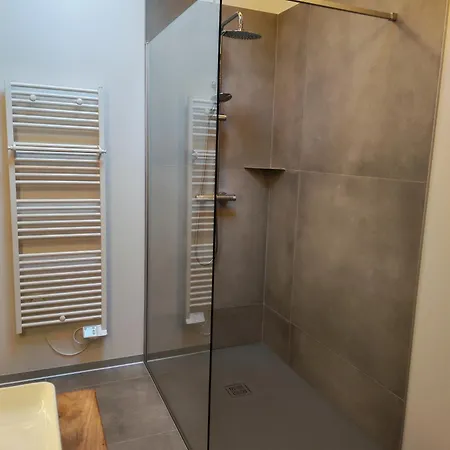Le Bo - Jacuzzi Et Sauna - 3 * Anould
